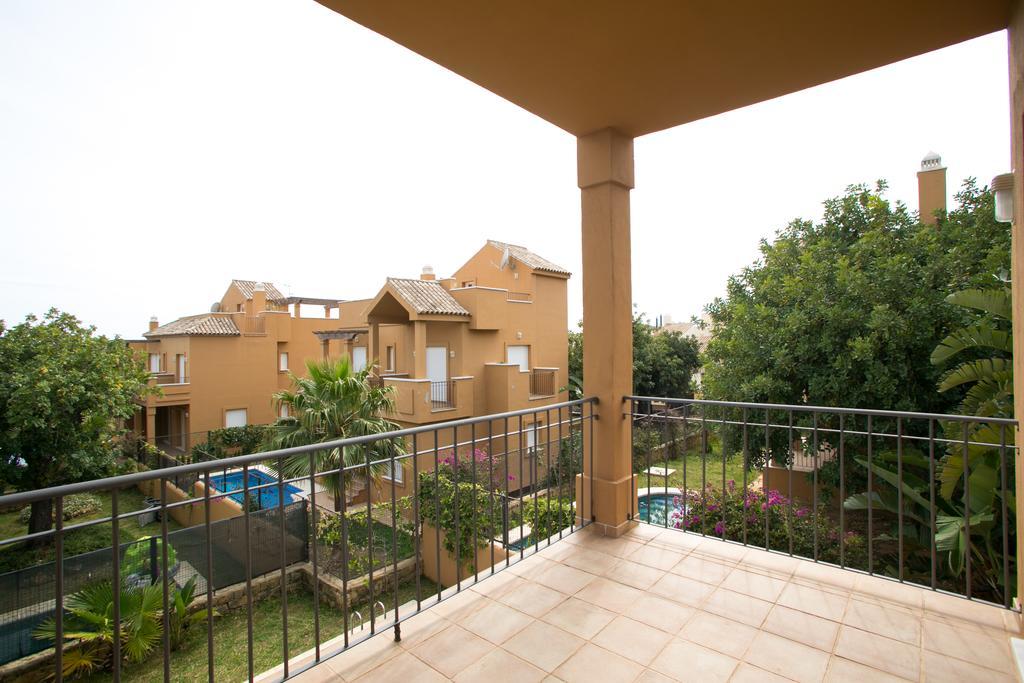 Villas Altos De Марбеля Екстериор снимка
